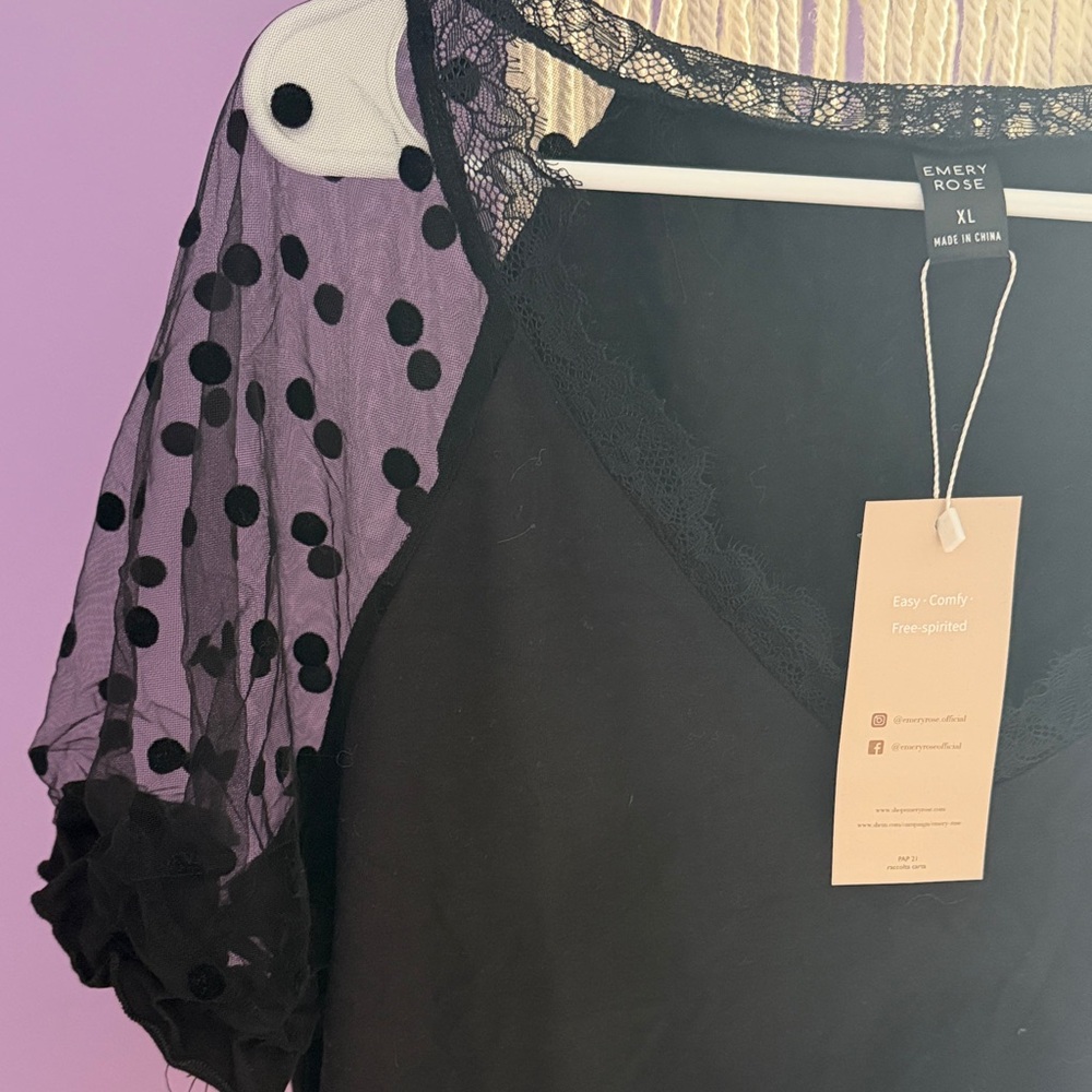 Emery rose black blouse NWT - Picture 3 of 6